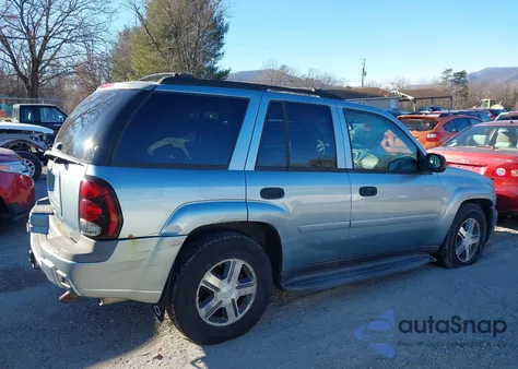 2006 Chevrolet Trailblazer Ls из США, поврежденный, VIN 1GNDT13S262272033